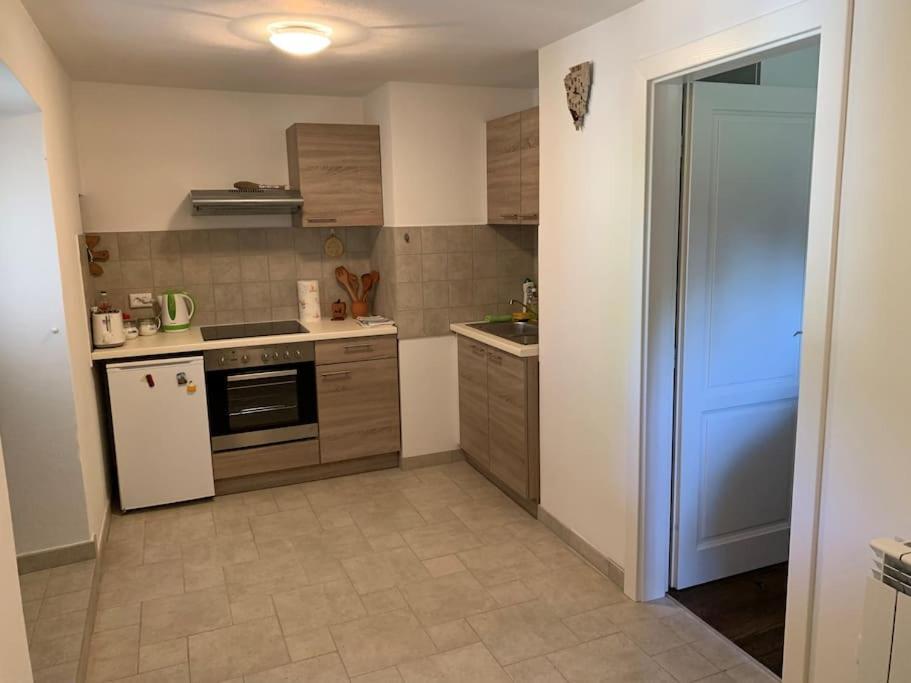 Holiday Apartment Nerezine Luaran gambar