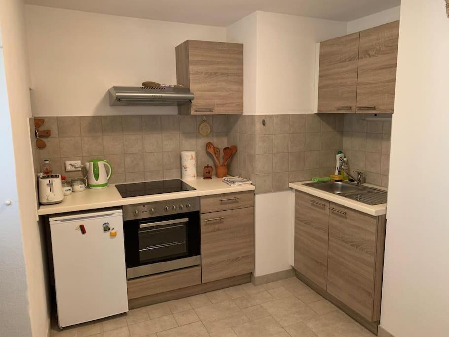 Holiday Apartment Nerezine Luaran gambar